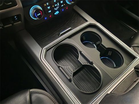 Used 2019 Ford F250 Platinum w/ Platinum Ultimate Package image 19