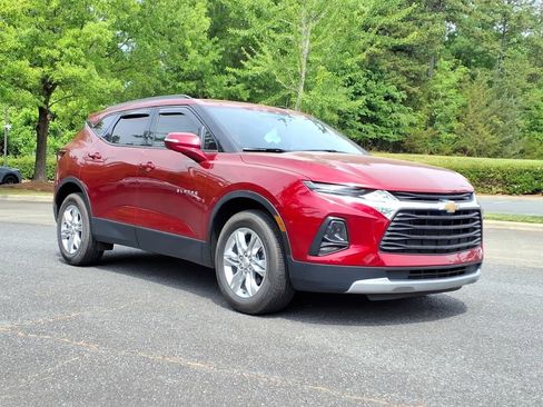 Certified 2021 Chevrolet Blazer LT FWD image 1
