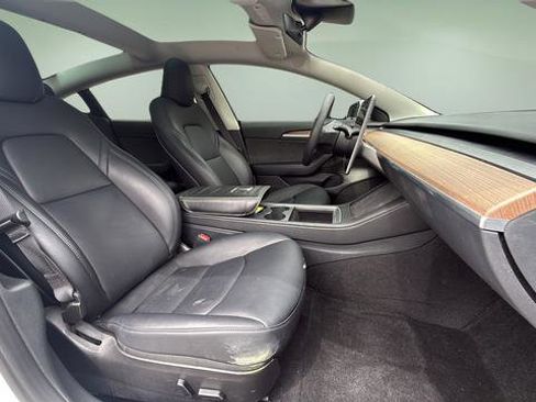 Used 2023 Tesla Model 3 Standard Range RWD image 11