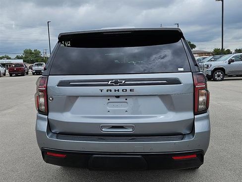 Used 2023 Chevrolet Tahoe Z71 w/ Z71 Off-Road Package AWD/4WD image 4