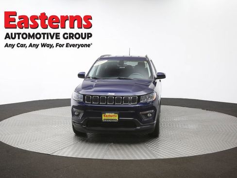 Used 2019 Jeep Compass Latitude FWD image 52