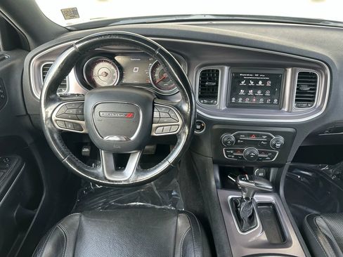 Used 2020 Dodge Charger SXT w/ Leather Interior Group image 16