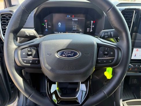 Used 2024 Ford Ranger XLT w/ Trailer Tow Package image 14