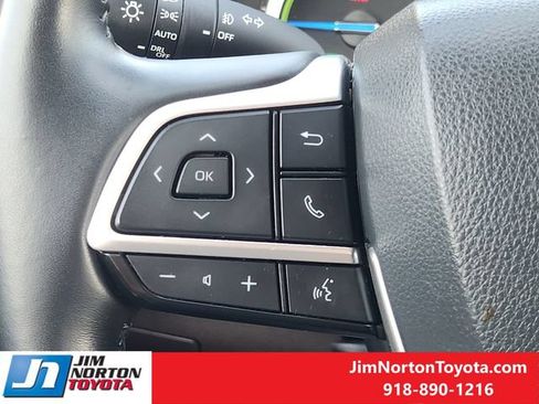 Used 2022 Toyota Highlander Platinum AWD/4WD image 28