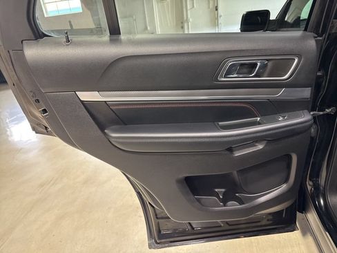 Used 2017 Ford Explorer Sport w/ Equipment Group 401A AWD/4WD image 37