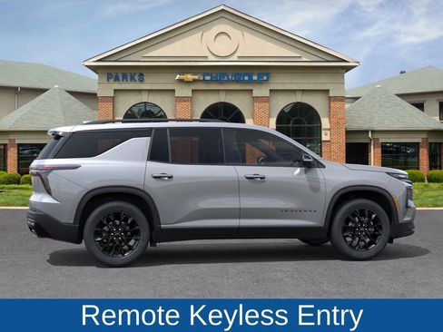 New 2026 Chevrolet Traverse LT image 6