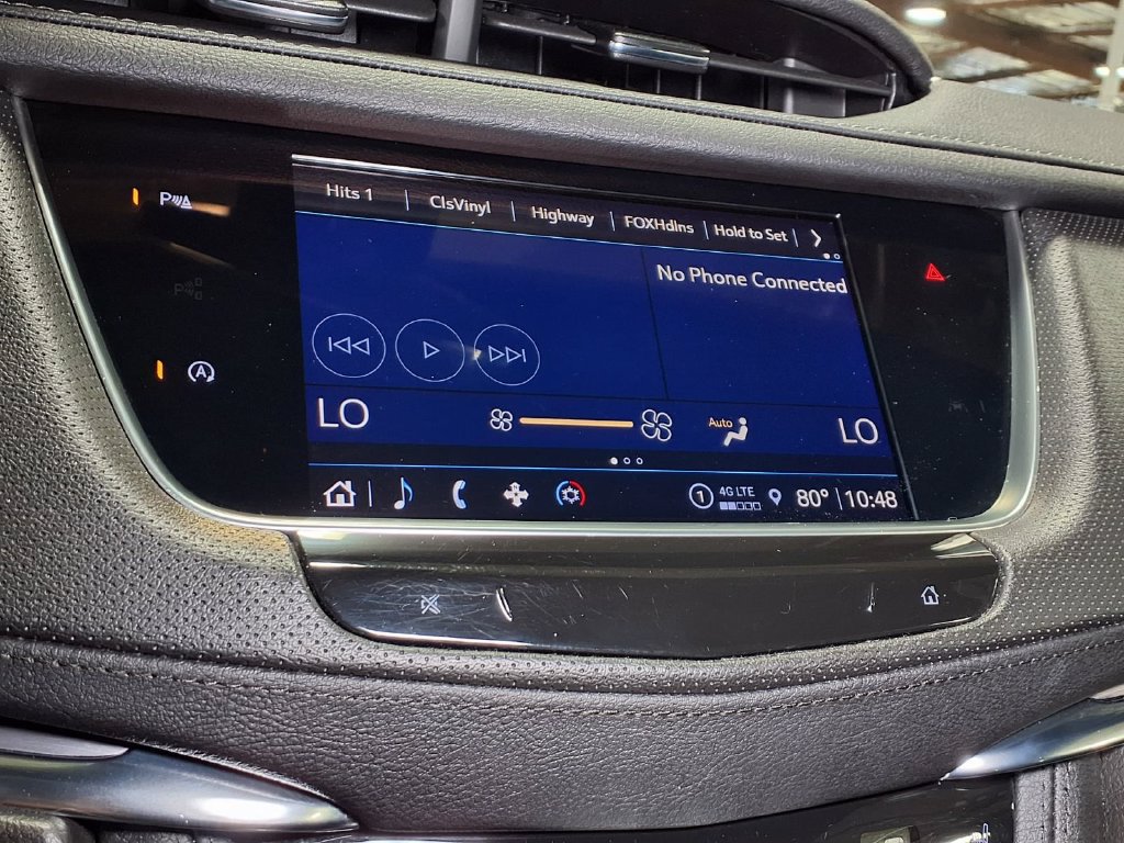 Certified 2023 Cadillac XT5 Luxury FWD image 4