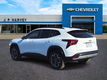 New 2026 Chevrolet Trax LT w/ Driver Confidence Package