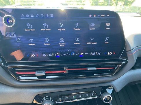 Certified 2025 Chevrolet Silverado EV RST AWD/4WD image 56