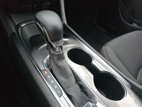 Used 2024 Chevrolet Malibu LT w/ Sport Edition image 29