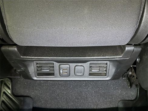 Used 2021 GMC Sierra 1500 Elevation image 22