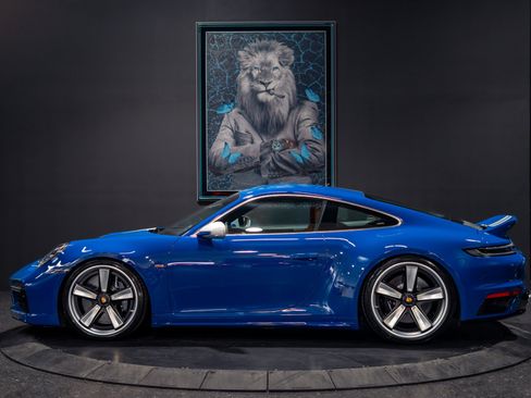 Used 2023 Porsche 911 Sport Classic RWD image 39