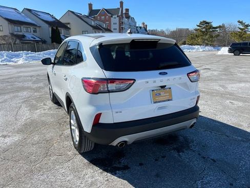 Certified 2022 Ford Escape SE w/ Convenience Package image 8