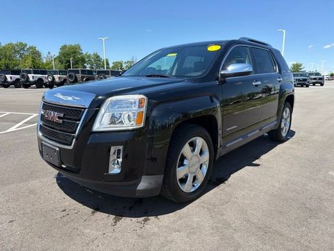 Used 2016 GMC Terrain SLT w/ Open Road Package FWD image 2
