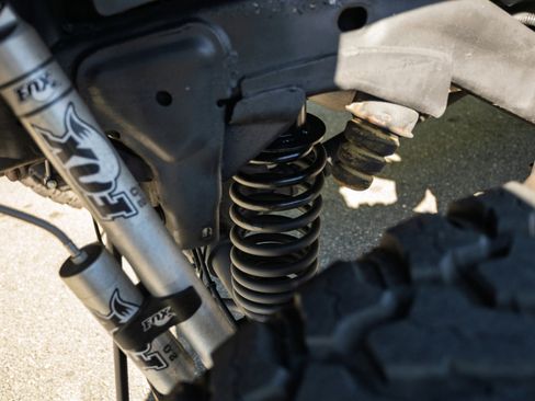 Used 2005 HUMMER H2 SUT w/ Preferred Equipment Group image 25