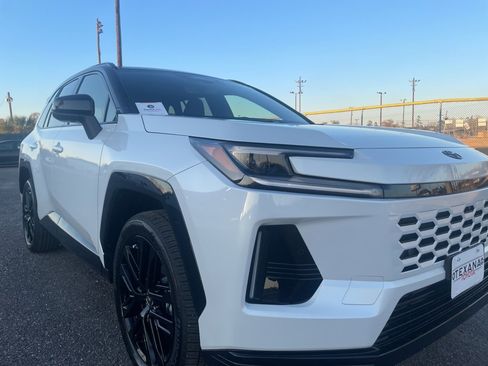 New 2026 Toyota RAV4 XSE w/ Weather Package image 9