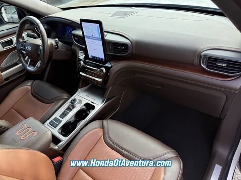 Used 2022 Ford Explorer King Ranch RWD image 10
