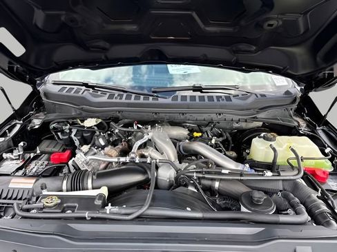 Used 2025 Ford F250 XLT w/ 360-Degree Camera Package image 37