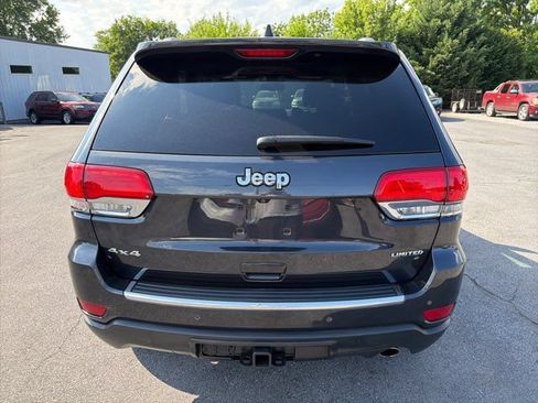 Used 2015 Jeep Grand Cherokee Limited w/ Trailer Tow Group IV AWD/4WD image 11
