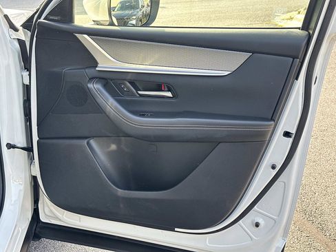 Certified 2024 MAZDA CX-90 3.3 Turbo w/ Premium Plus Pkg image 12