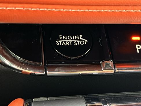 Used 2026 Lincoln Aviator Reserve image 17