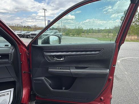 Used 2025 Honda CR-V Sport-L image 15