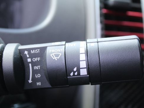 Used 2019 Nissan Frontier SV w/ Value Truck Package RWD image 30