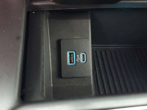 Used 2018 Ford F150 XLT w/ Equipment Group 301A Mid AWD/4WD image 28