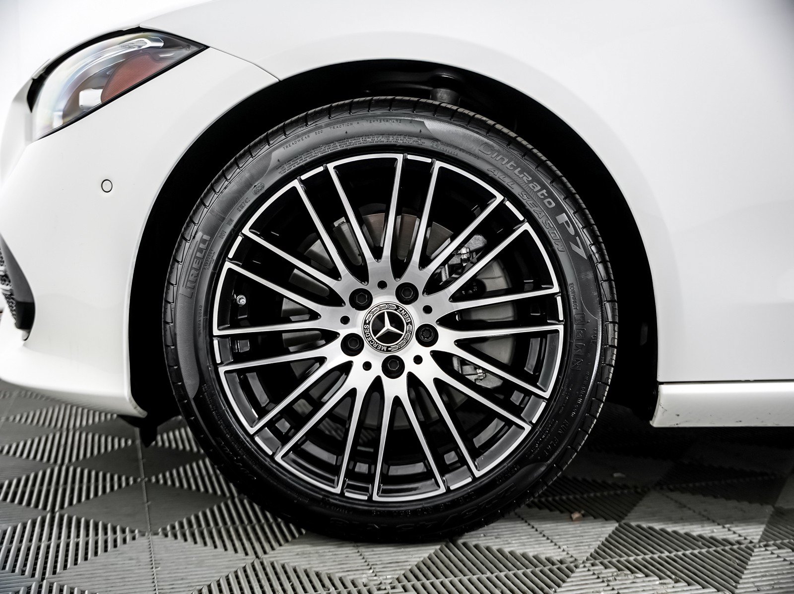 Certified 2024 Mercedes-Benz C 300 Sedan image 6