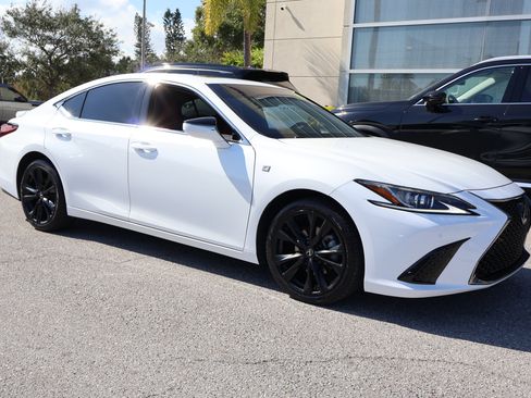 Used 2021 Lexus ES 350 F Sport image 11
