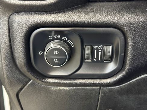 Used 2024 RAM 2500 Laramie AWD/4WD image 29