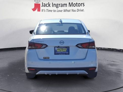 New 2025 Nissan Versa SV w/ Trunk Package image 4