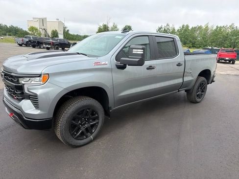 New 2026 Chevrolet Silverado 1500 LT Trail Boss w/ Convenience Package II AWD/4WD image 3