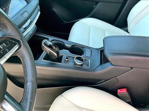 Used 2020 Cadillac XT4 Sport image 15