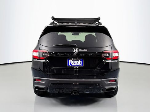 New 2026 Honda Pilot Black Edition image 6