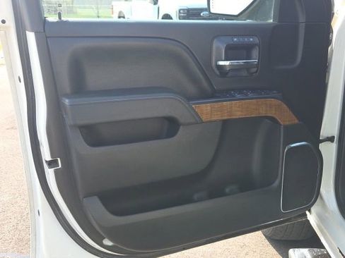 Used 2014 GMC Sierra 1500 SLT w/ Suspension Package, Off-Road image 21