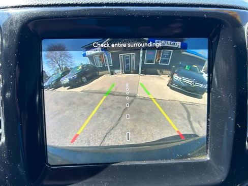 Used 2021 Jeep Compass Limited AWD/4WD image 14