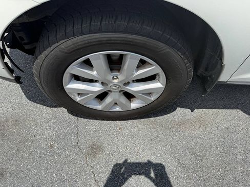 Used 2012 Nissan Murano SL w/ Navigation Pkg AWD/4WD image 10