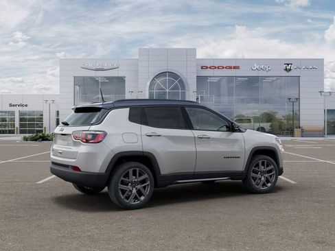 New 2026 Jeep Compass Limited AWD/4WD image 4