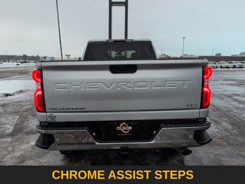 Used 2023 Chevrolet Silverado 3500 LTZ image 6