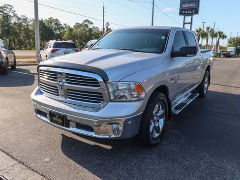 Used 2019 RAM 1500 Big Horn RWD image 3