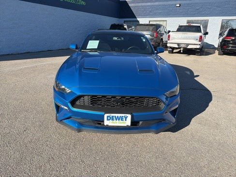 Used 2019 Ford Mustang Coupe w/ Equipment Group 101A image 8