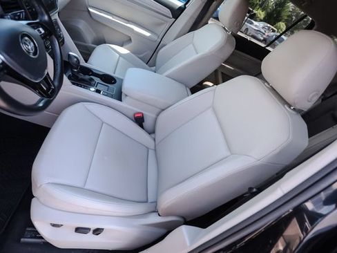 Used 2019 Volkswagen Atlas SE FWD image 43