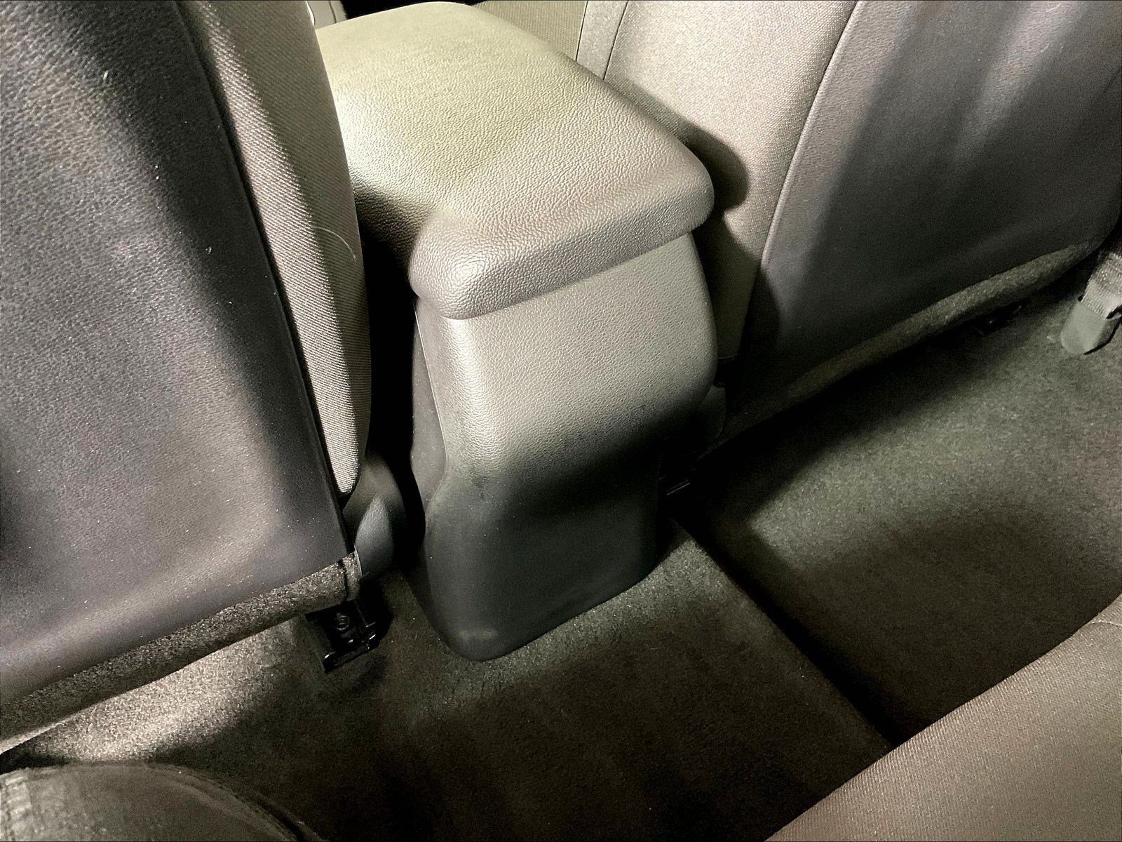 Used 2024 Kia Forte LXS w/ LXS Technology Package FWD image 10