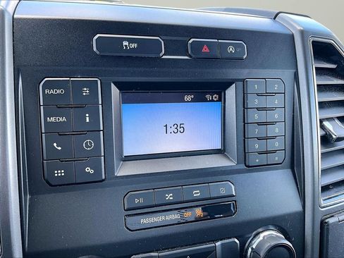 Used 2018 Ford F150 XLT AWD/4WD image 21