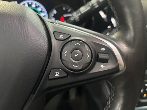 Used 2020 Buick Envision Premium w/ Driver Confidence Package AWD/4WD image 20