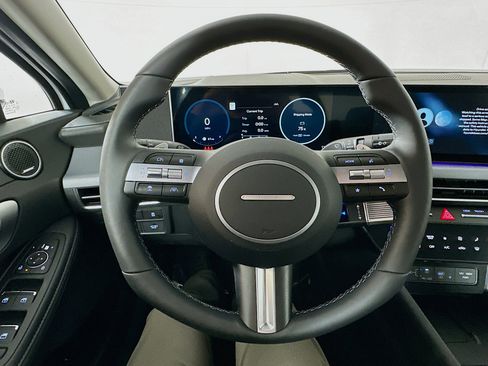 New 2025 Hyundai Sonata Limited image 11