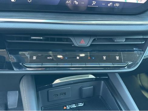 New 2025 Buick Envision Preferred image 24