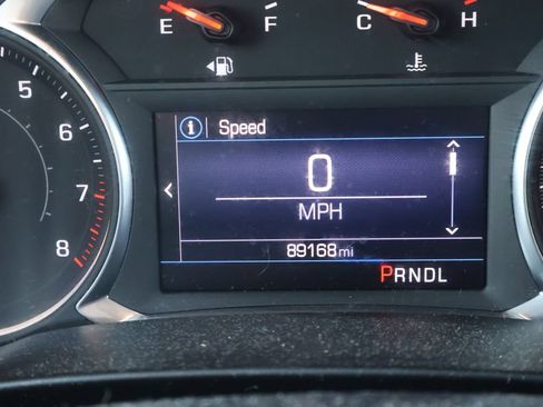 Used 2020 Chevrolet Blazer LT FWD image 16