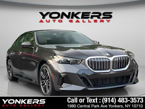 Used 2024 BMW 530i xDrive 530i xDrive image 15